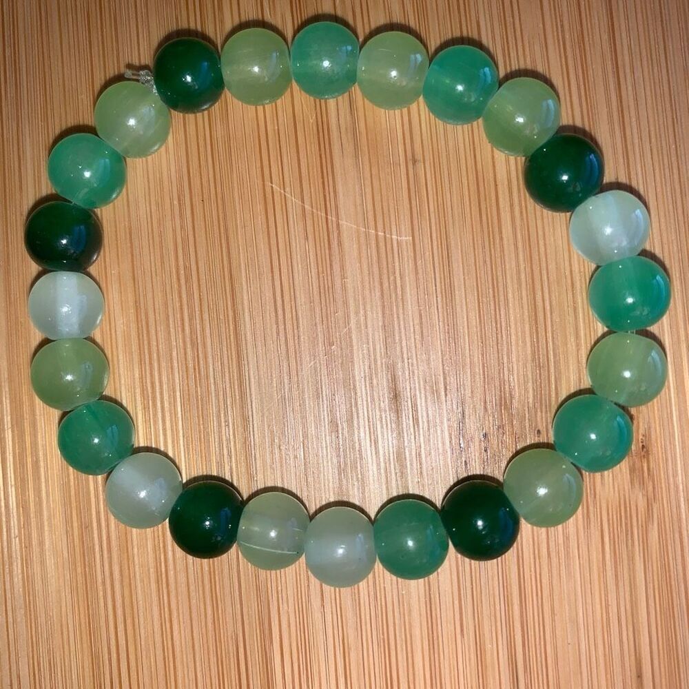 Handmade Glass Bead‎ Strechy String Bracelet Green OSFM 6.2” Spring St Patrick’s